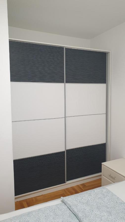 Apartman Mm012 Požarevac Exteriör bild